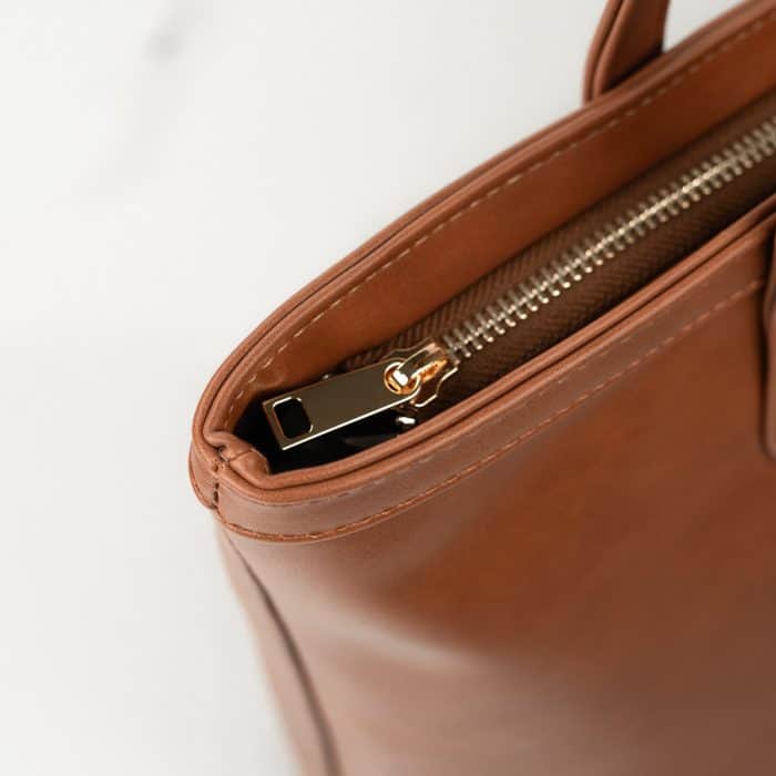 Fiori Shoulder Bag - Image 4