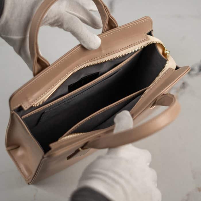 valentino low (8) Valantino - Image 5