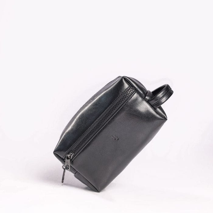 graf Toiletry Bag - Image 5