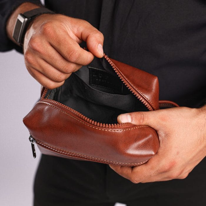 graf Toiletry Bag - Image 8