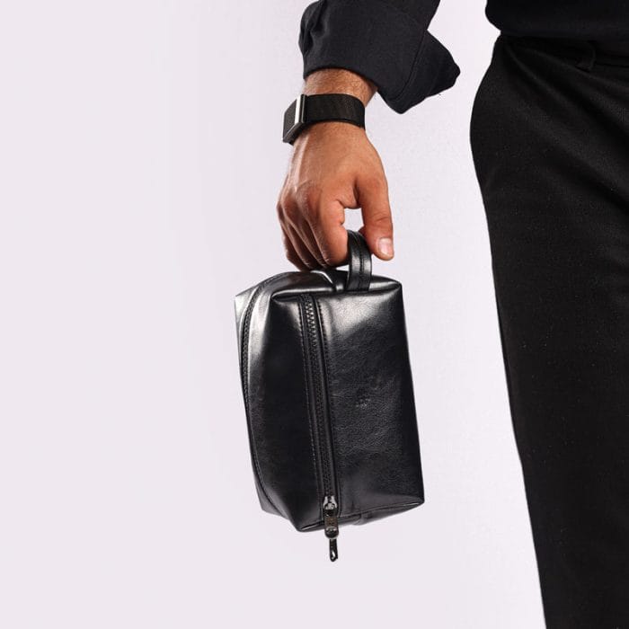 graf Toiletry Bag - Image 9