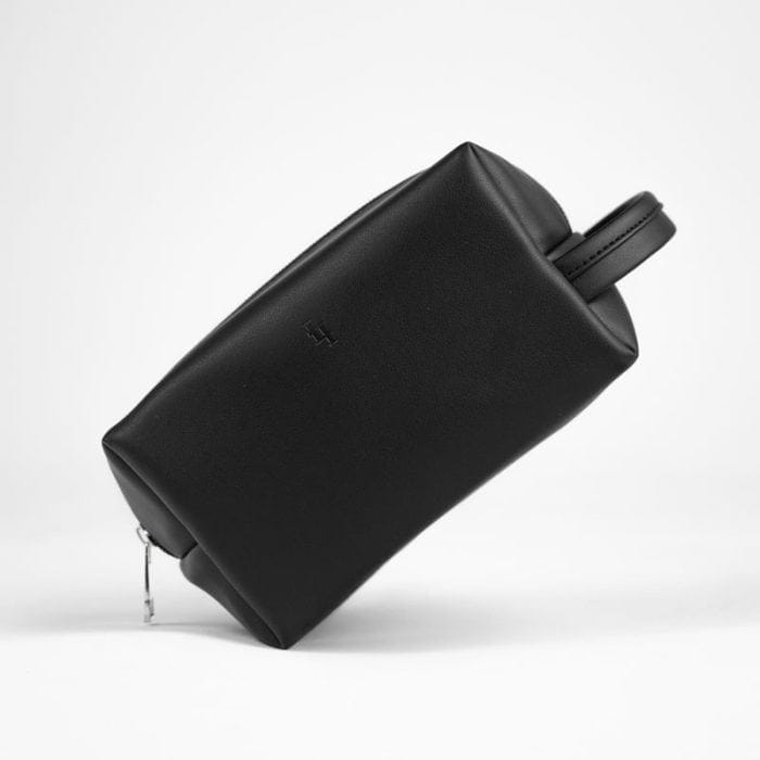 Vitaly toiletry - Image 1