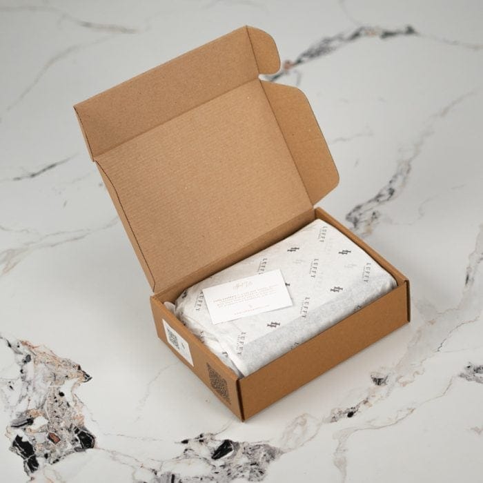 Bertha Phone Bag - Image 6