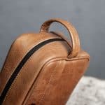 Bay toiletry bag - genuine leather - Image 9