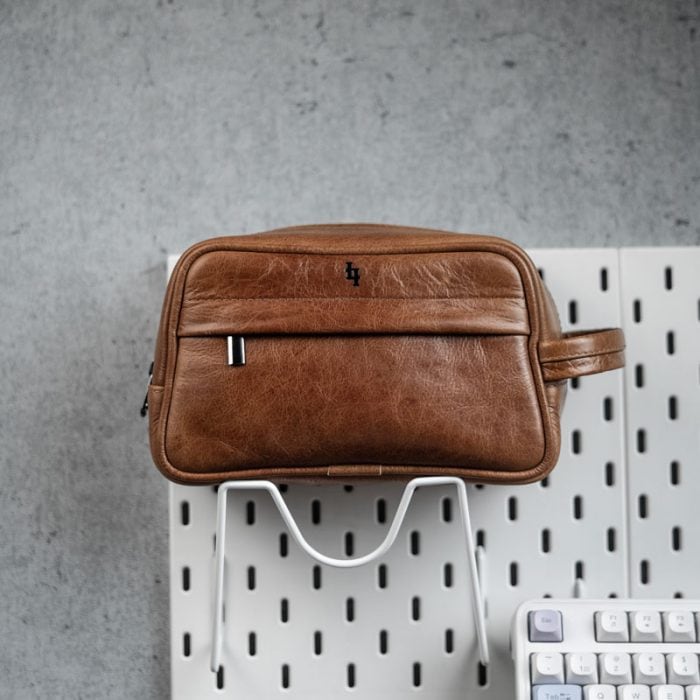 Bay toiletry bag - genuine leather - Image 8