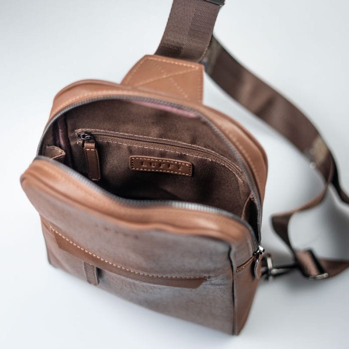 Tripo sling bag - Image 6
