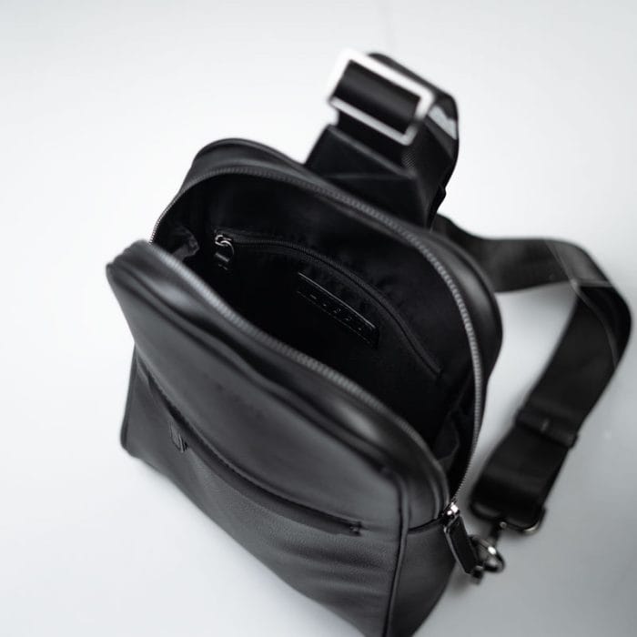 Tripo sling bag - Image 3